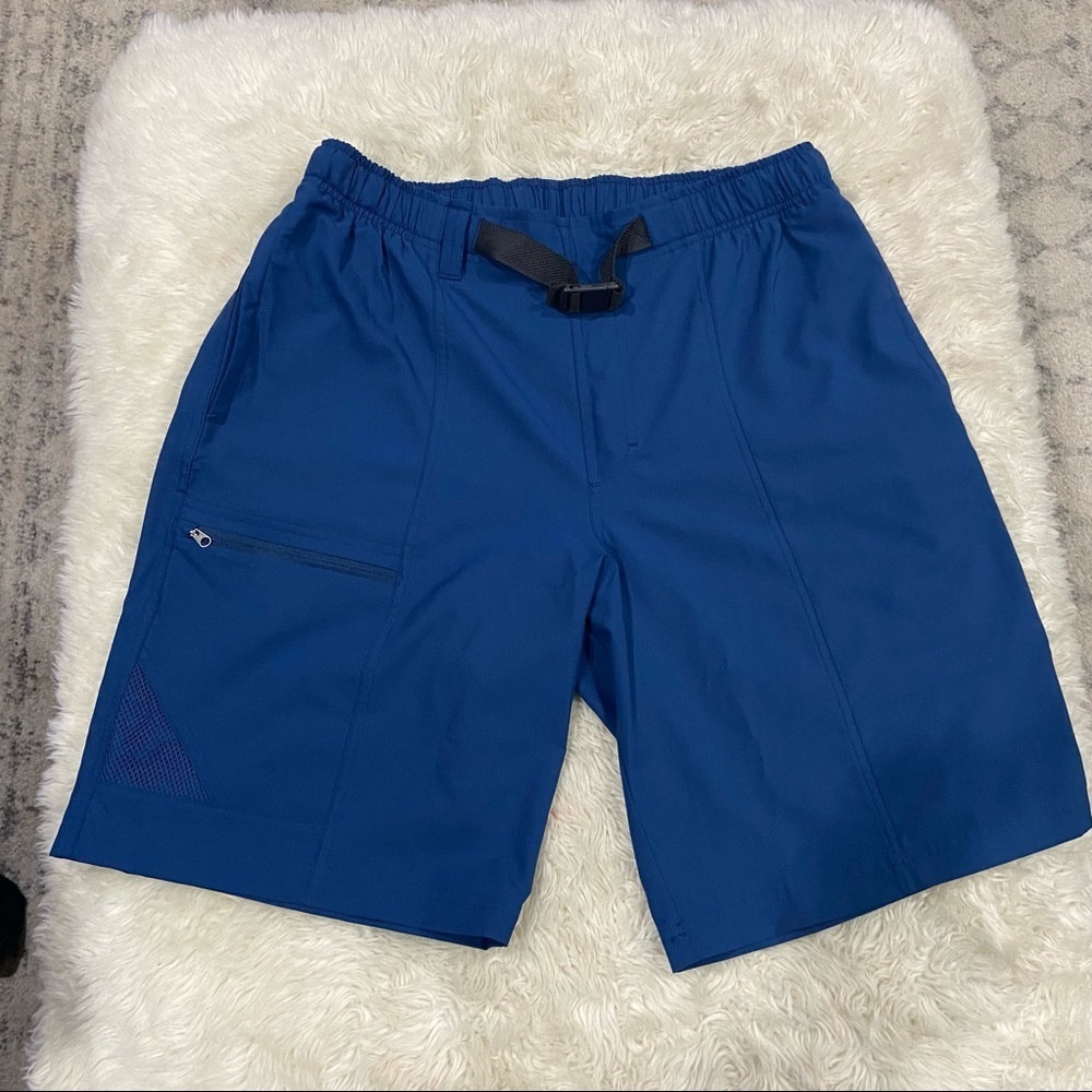 Columbia light weight shorts mens sz M